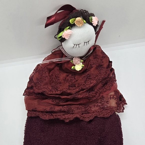 Towel and ring set cotton in burgundy color - Picture 3 of 5